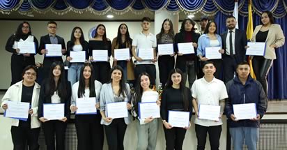 Noticias: Reconocen la Excelencia Académica en la Facultad de Ciencias Contables, Económicas y Administrativas