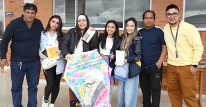 Noticia: Colores y creatividad en el cielo: primer Encuentro de Cometas en la Universidad Mariana