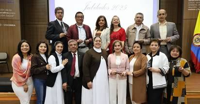 Noticias: Rinden homenaje a jubilados por una vida de servicio, vocación y entrega